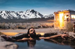 Traveling, Save Money While Traveling, Budgeting While Traveling, Travel Budget, Traveling on a Budget, Popular Pin